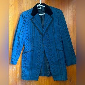 Vintage men’s smoking jacket